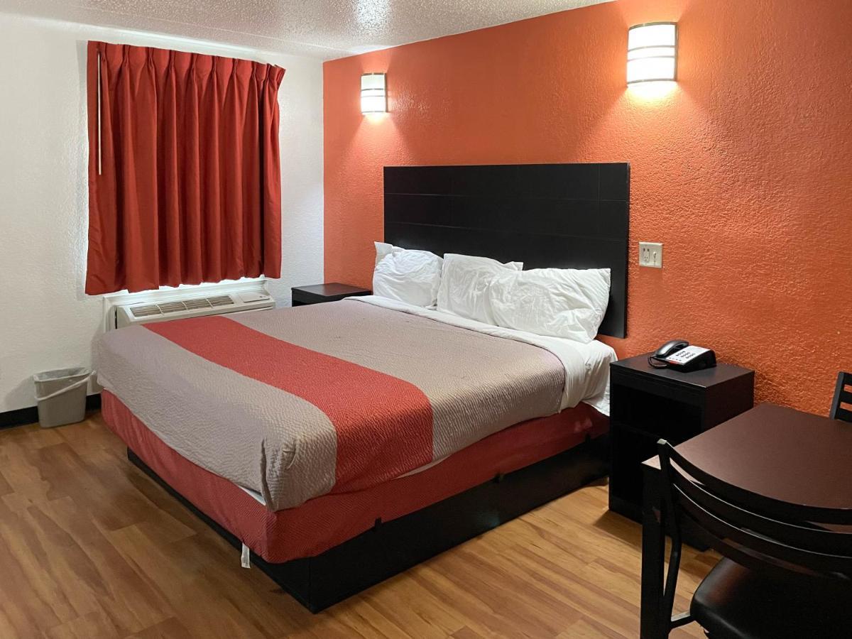 Studio 6 Houston Tx Brookhollow المظهر الخارجي الصورة